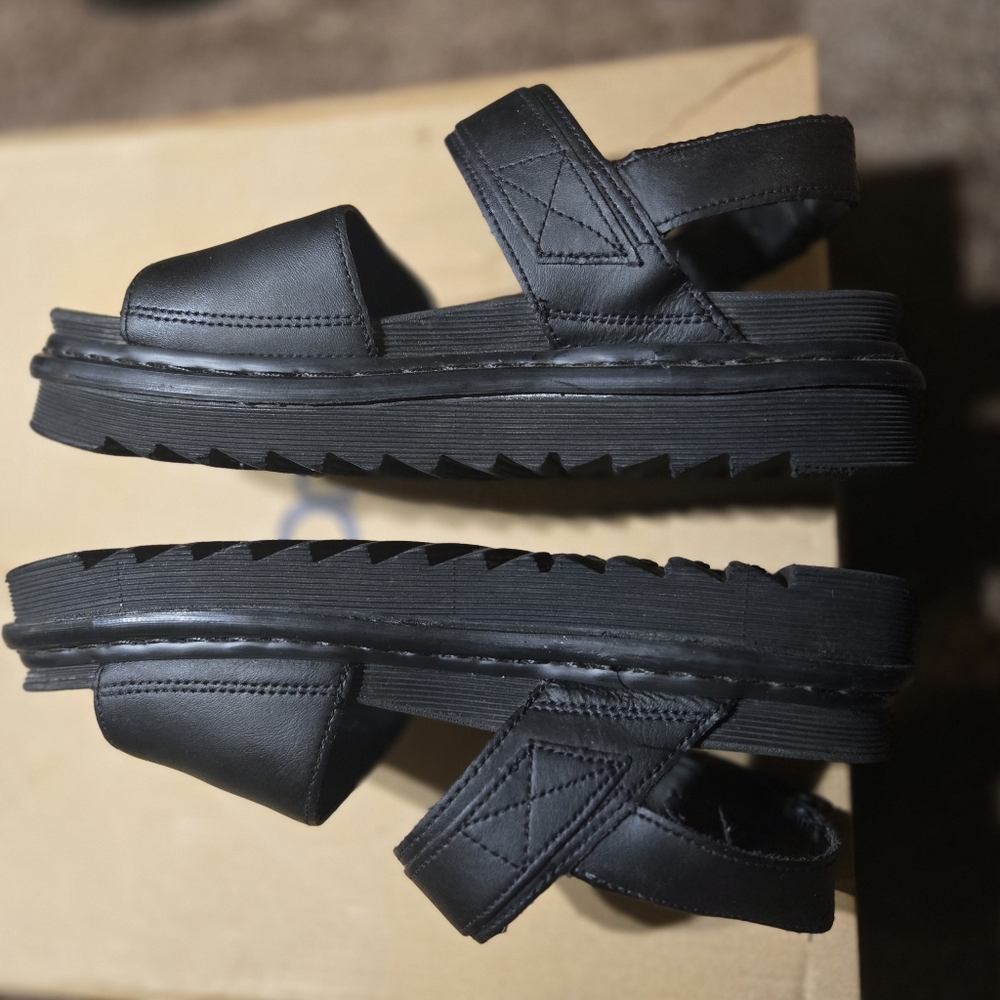 Dr. Martens Blaire Sandals Size10